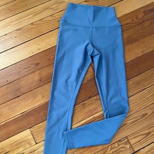 Alo Yoga Airlift Leggings